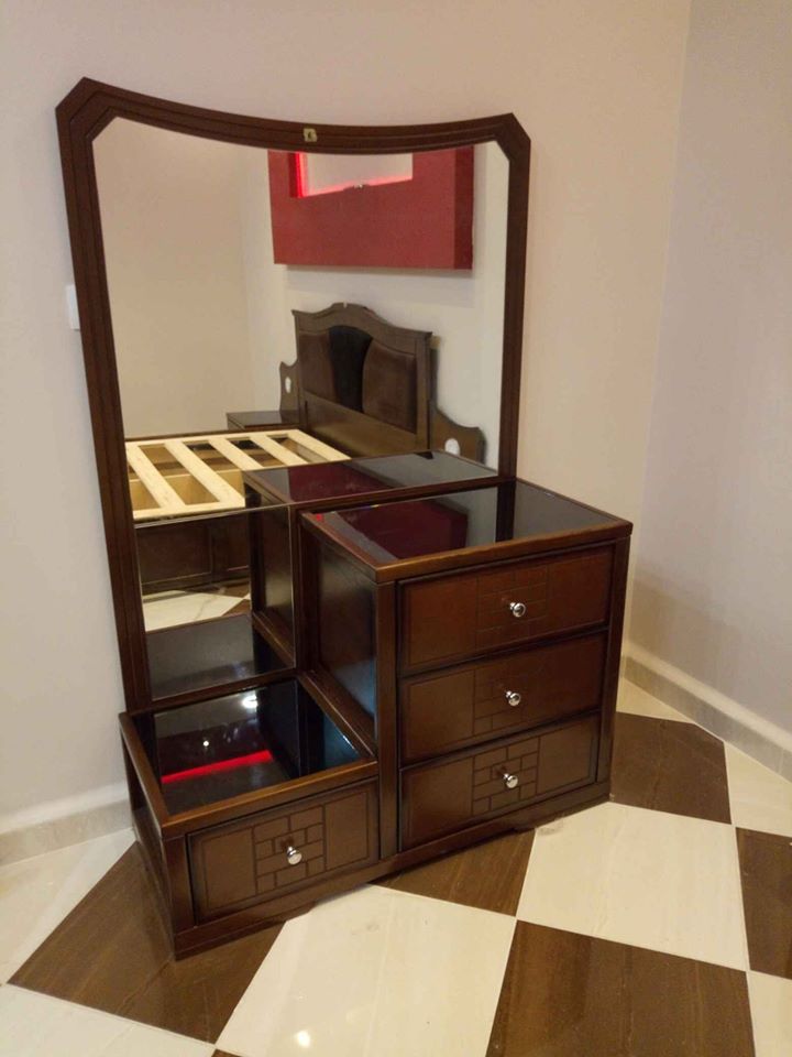 ‎Chambre à coucher bois rouge premier choix (vente gros et détail